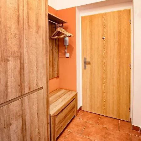 Апартаменты Horsky Klinovec I Лоучна-под-Клиновцем